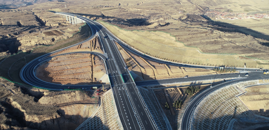 延中高速公路河北段選用上海勛飛高科技系列產(chǎn)品，確保道路安全(圖2)